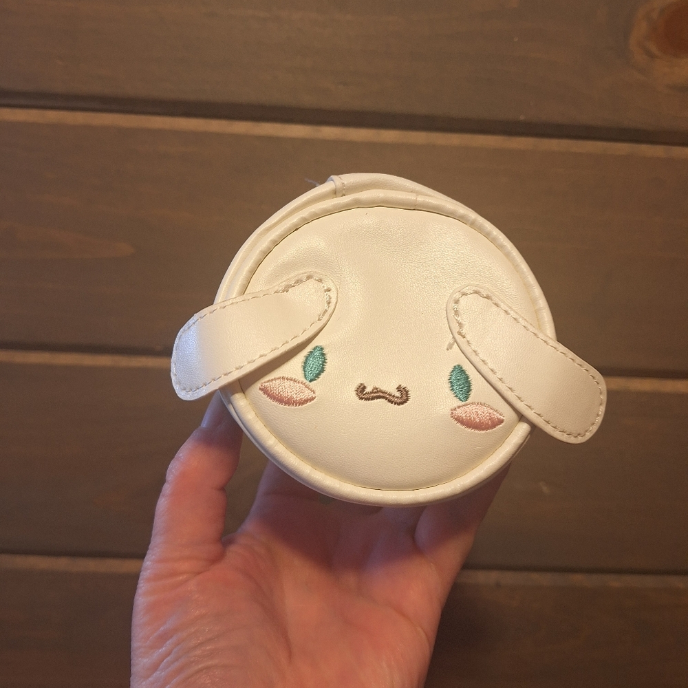 Cinnamon Roll coin pouch